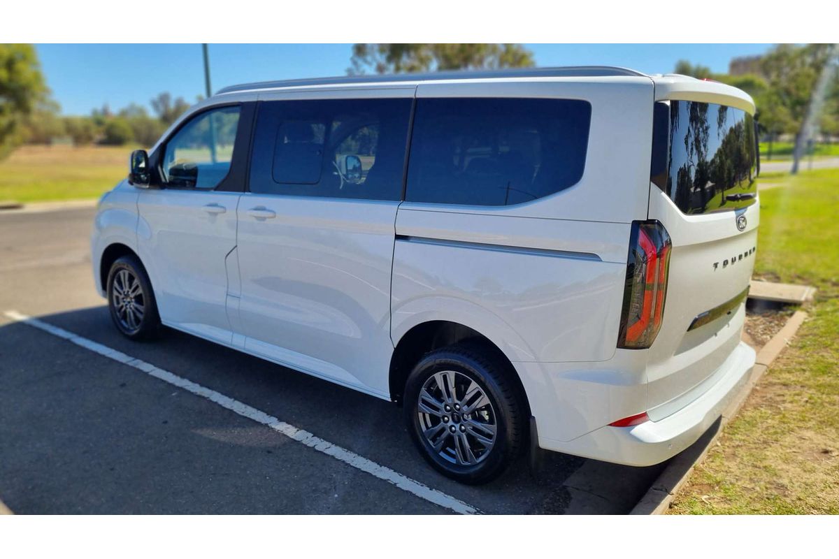 2024 Ford Tourneo Titanium X AV SWB