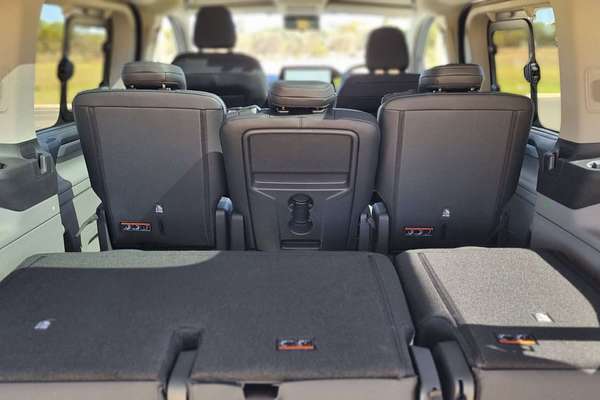 2024 Ford Tourneo Titanium X AV SWB