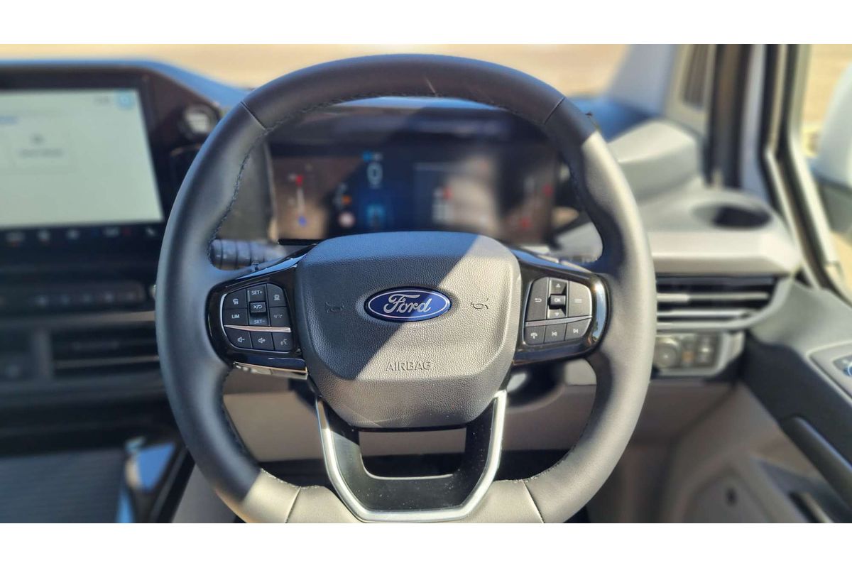 2024 Ford Tourneo Titanium X AV SWB