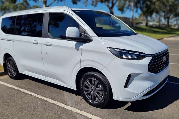 2024 Ford Tourneo Titanium X AV SWB