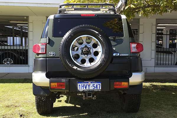 2012 Toyota FJ Cruiser GSJ15R