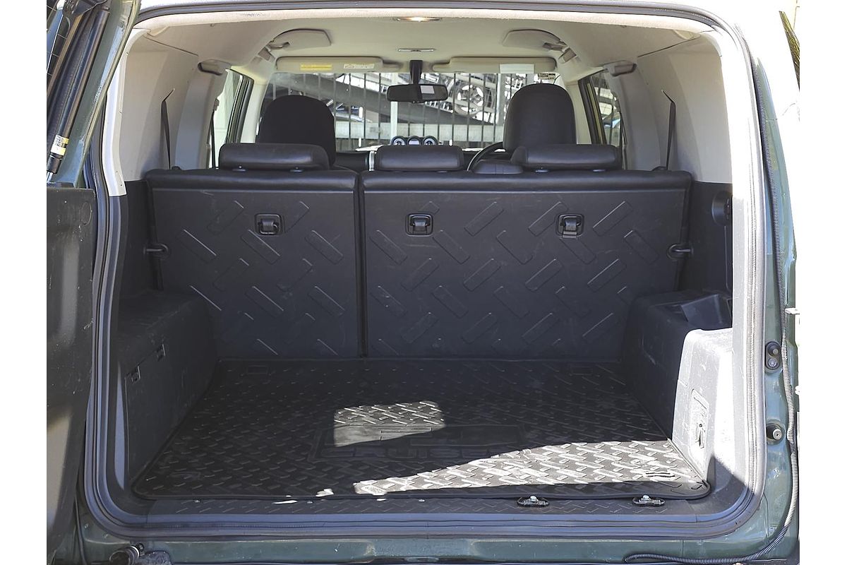 2012 Toyota FJ Cruiser GSJ15R