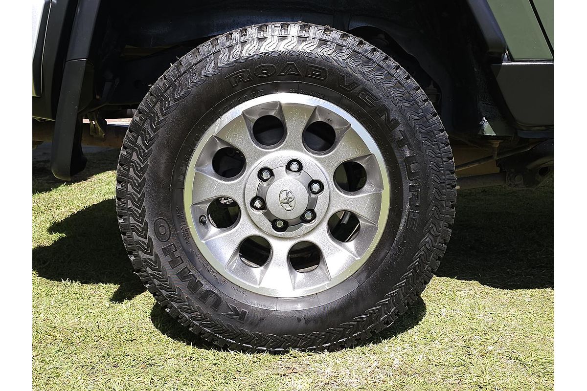 2012 Toyota FJ Cruiser GSJ15R