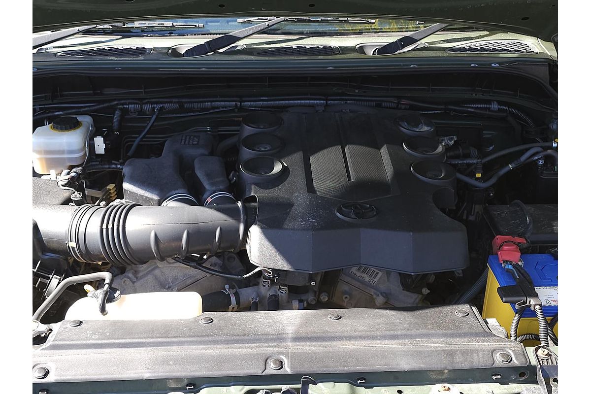 2012 Toyota FJ Cruiser GSJ15R