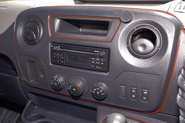2015 Renault Master X62 SWB