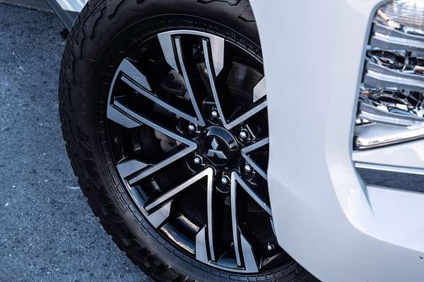 2020 Mitsubishi Pajero Sport Exceed QF