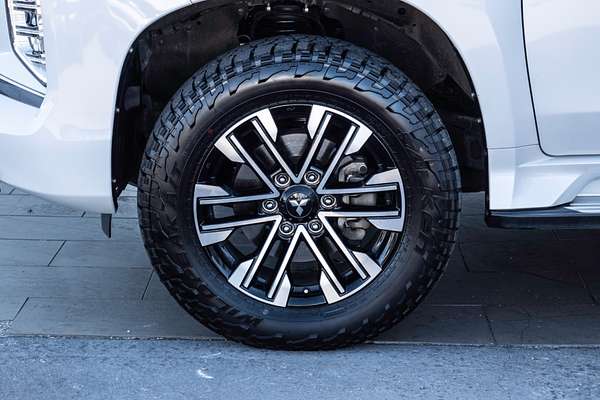 2020 Mitsubishi Pajero Sport Exceed QF