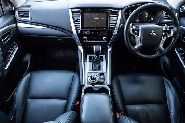 2020 Mitsubishi Pajero Sport Exceed QF