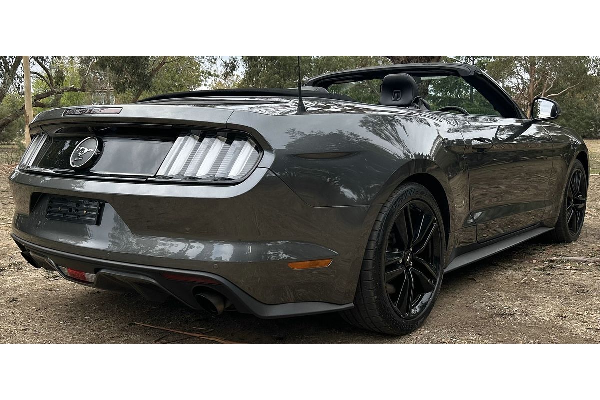 2015 Ford Mustang FM