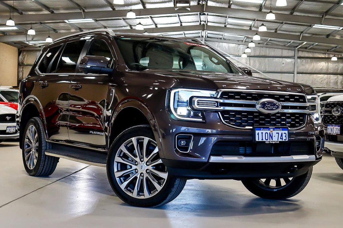 2022 Ford Everest Platinum
