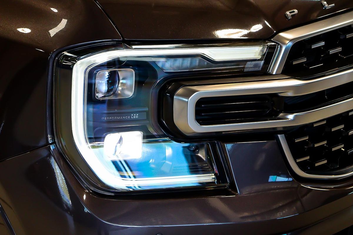 2022 Ford Everest Platinum