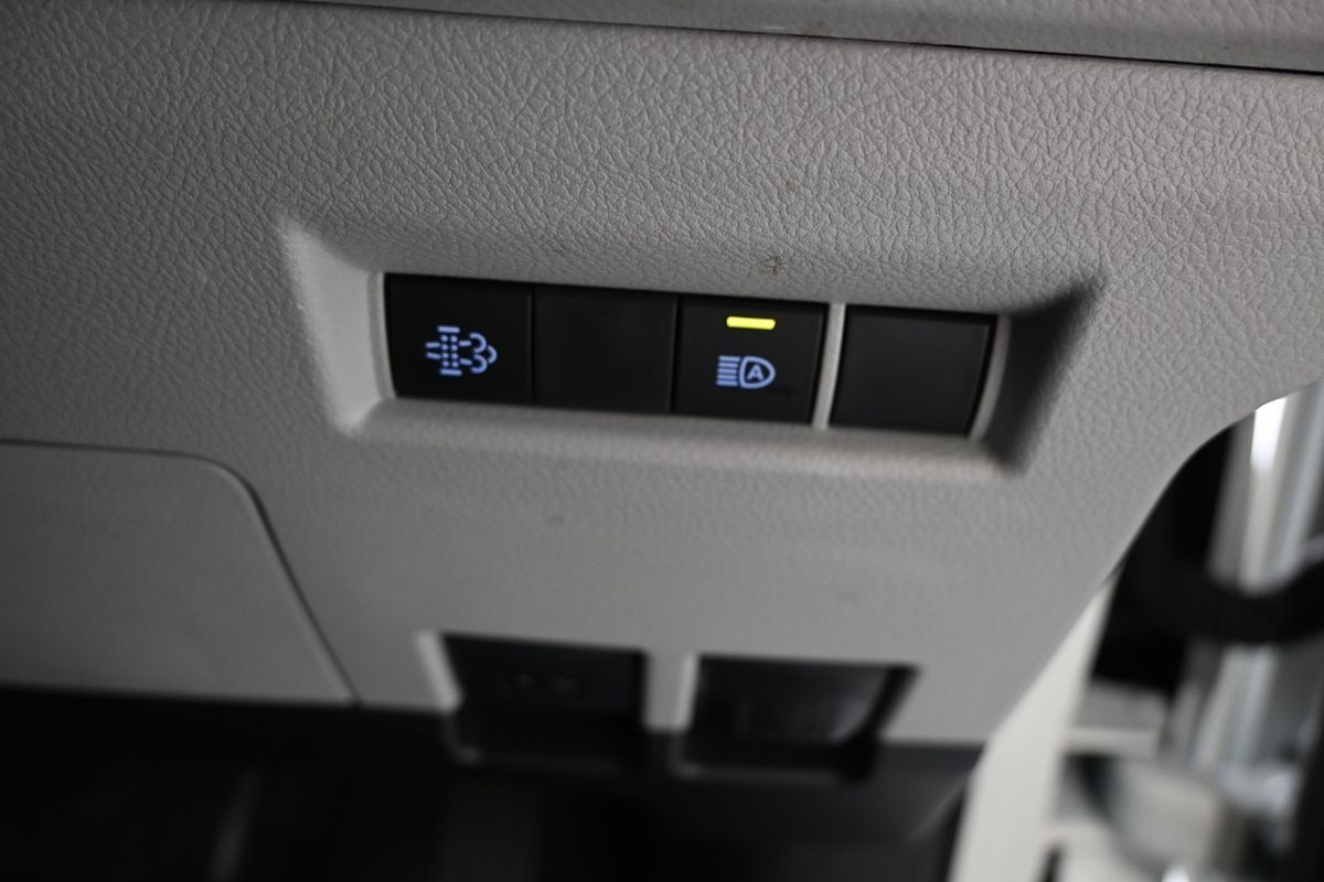 2024 Toyota Hiace GDH300R LWB