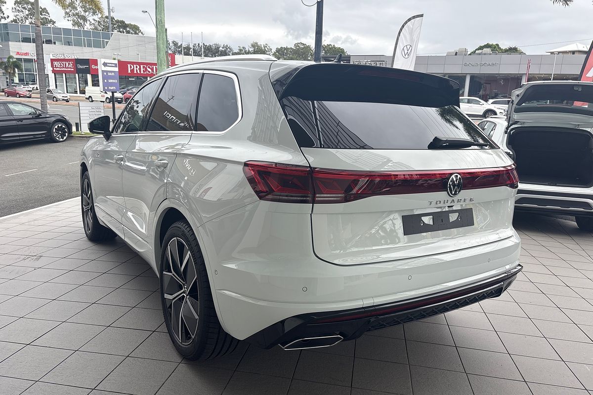 2024 Volkswagen Touareg 210TDI R-Line RC
