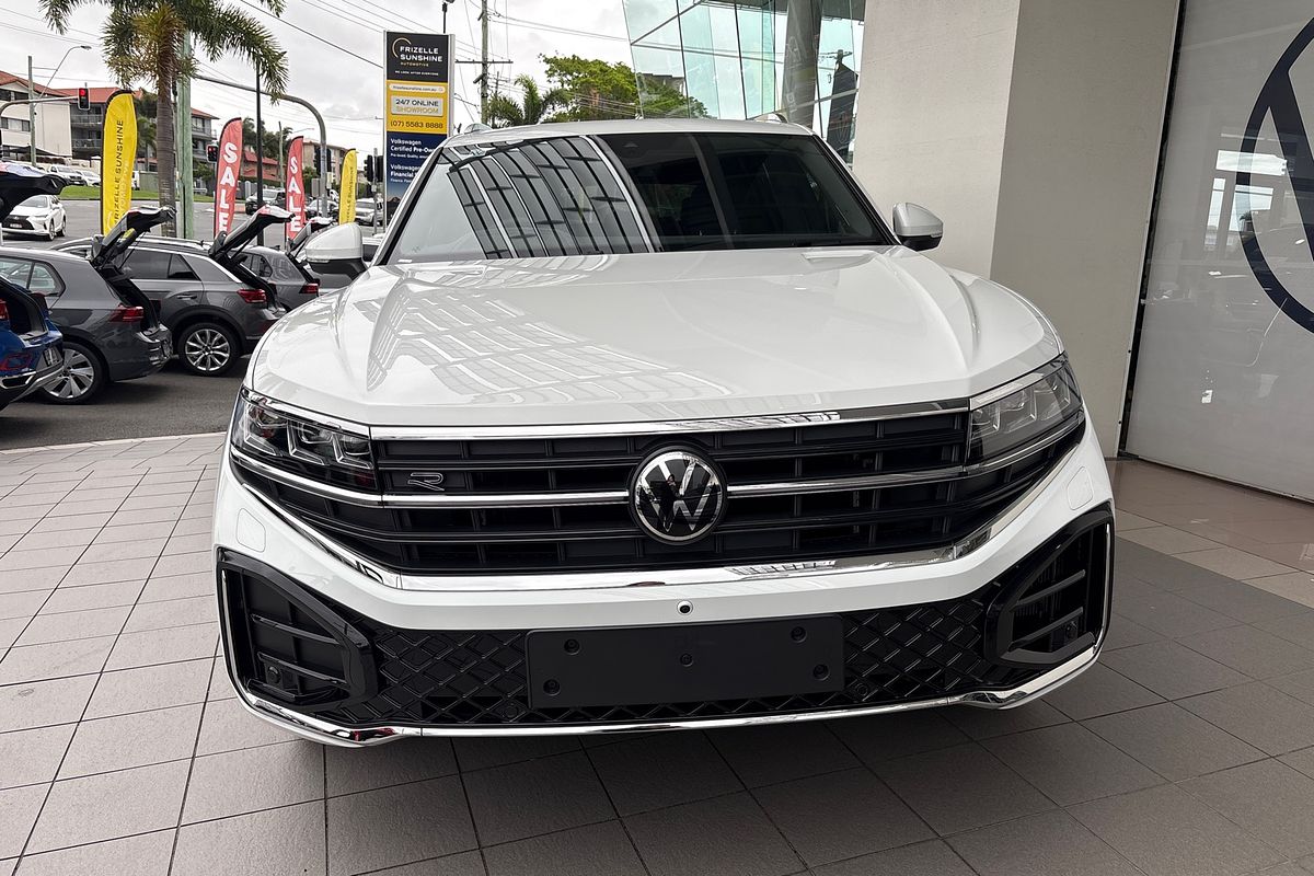 2024 Volkswagen Touareg 210TDI R-Line RC