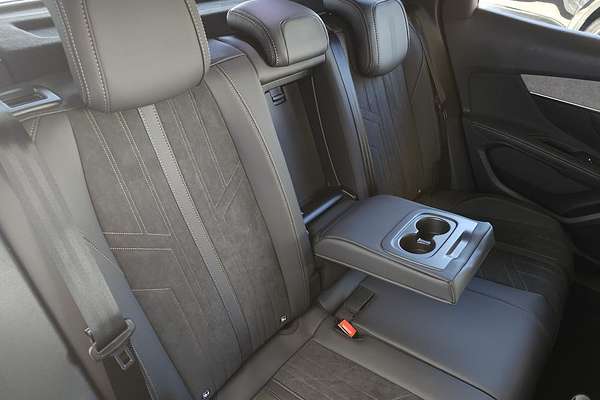 2023 Peugeot 3008 GT Sport P84