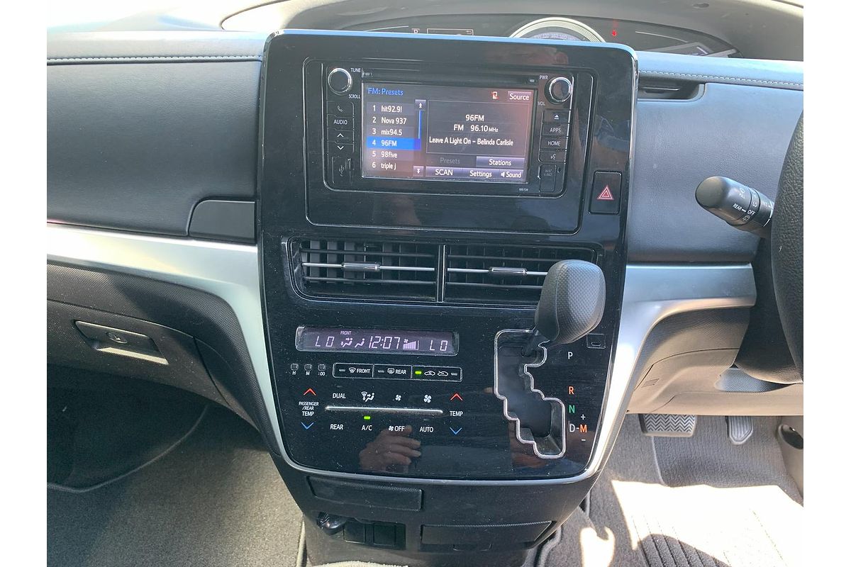 2019 Toyota Tarago GLi ACR50R