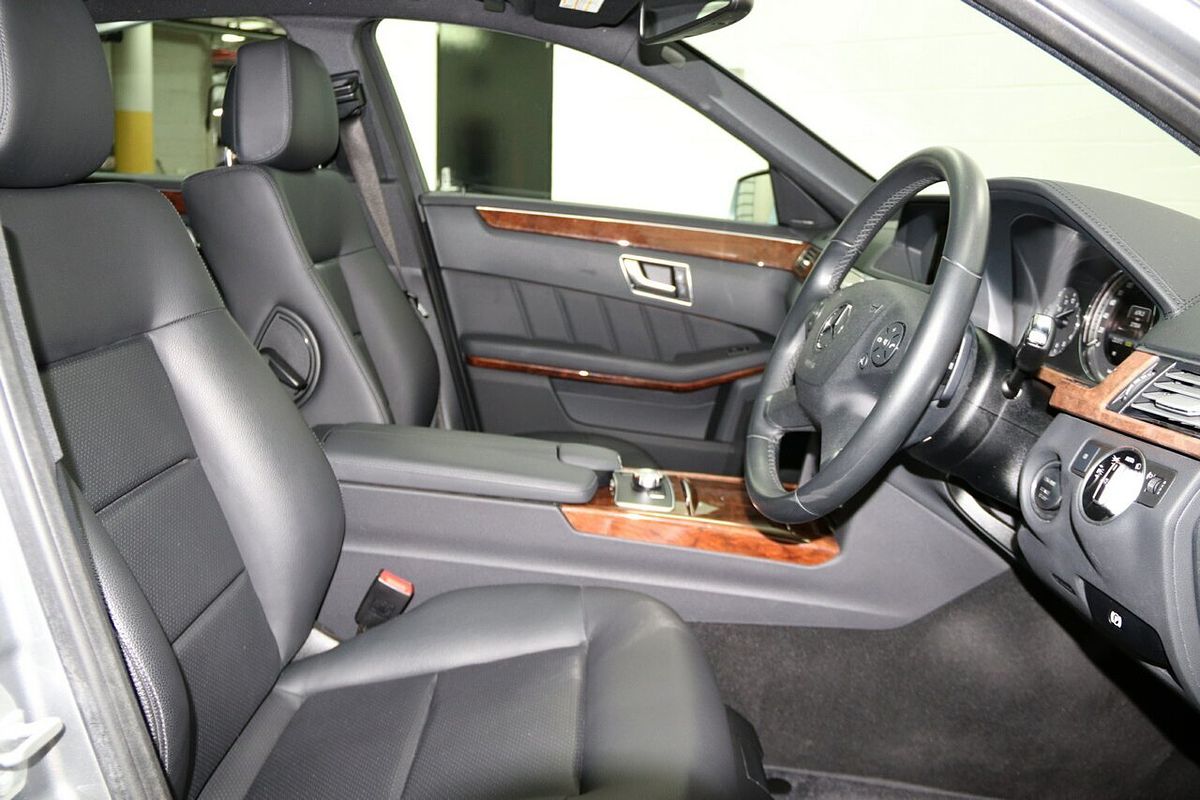 2013 Mercedes-Benz E-Class E200 BlueEFFICIENCY Elegance W212