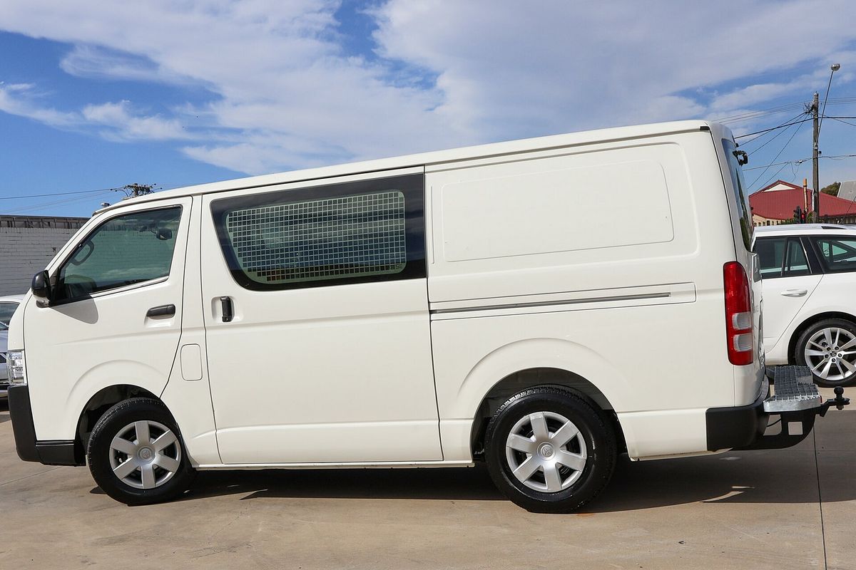 2018 Toyota Hiace KDH201R LWB