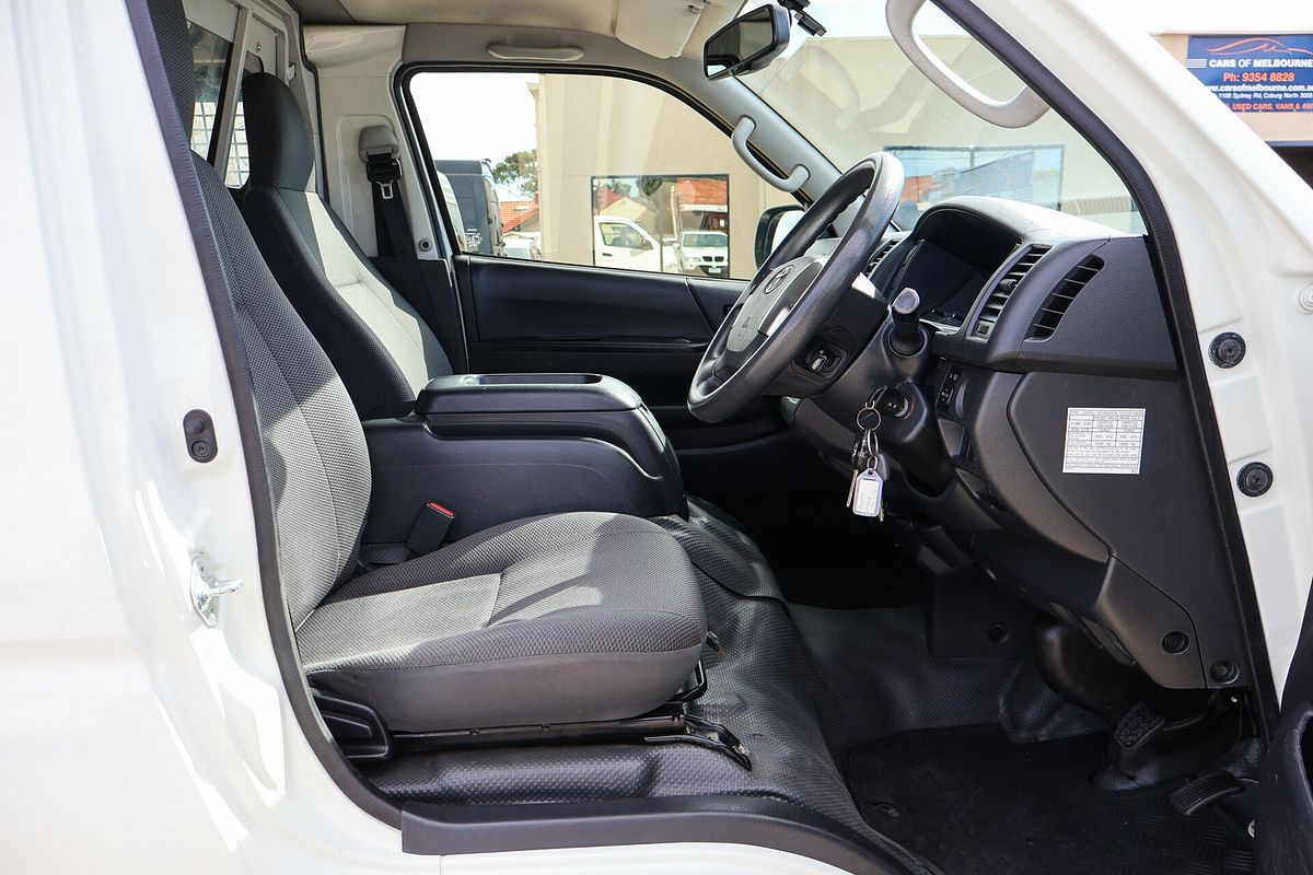 2018 Toyota Hiace KDH201R LWB