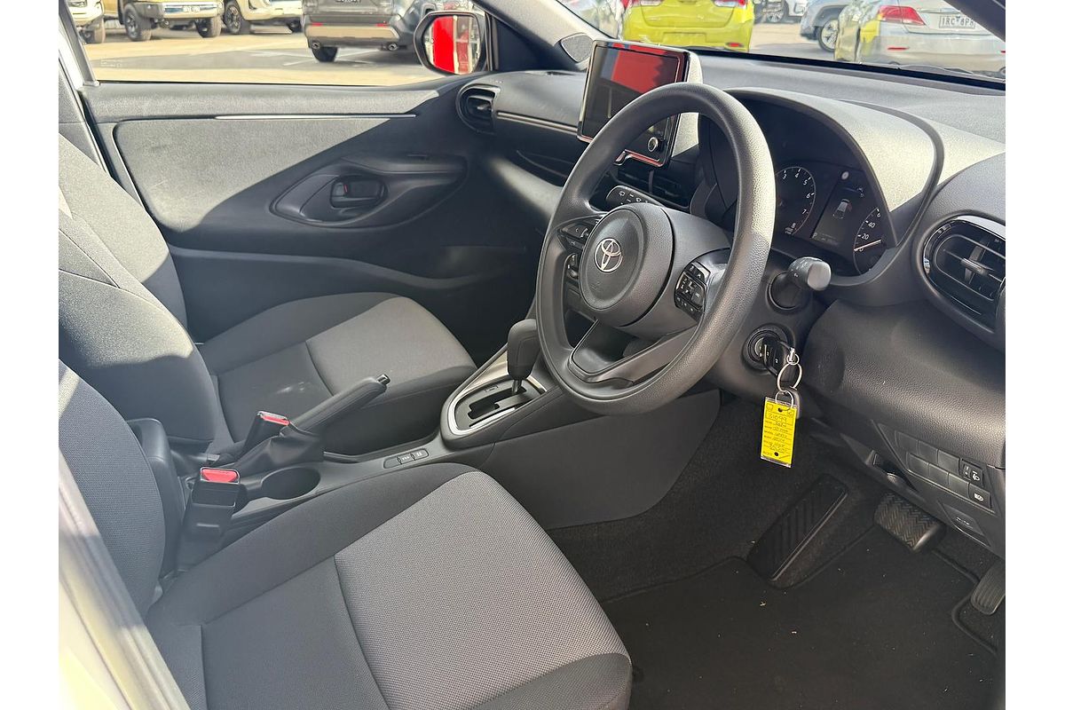 2024 Toyota Yaris Ascent Sport MXPA10R