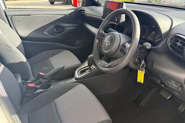 2024 Toyota Yaris Ascent Sport MXPA10R