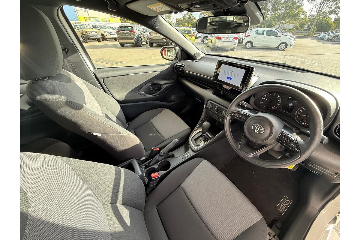 2024 Toyota Yaris Ascent Sport MXPA10R