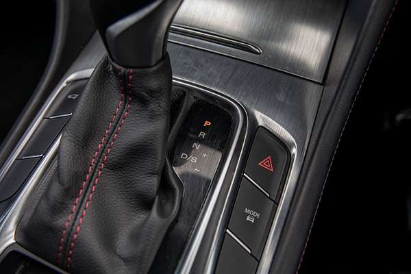 2019 MG HS Vibe SAS23