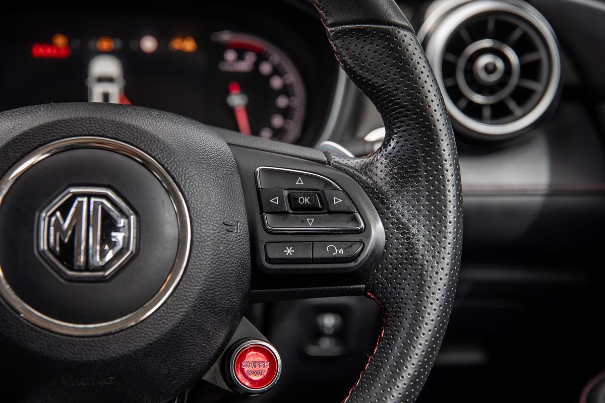 2019 MG HS Vibe SAS23