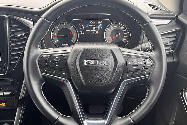 2023 Isuzu MU-X LS-U