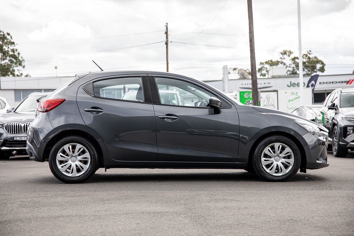 2017 Mazda 2 Neo DJ Series