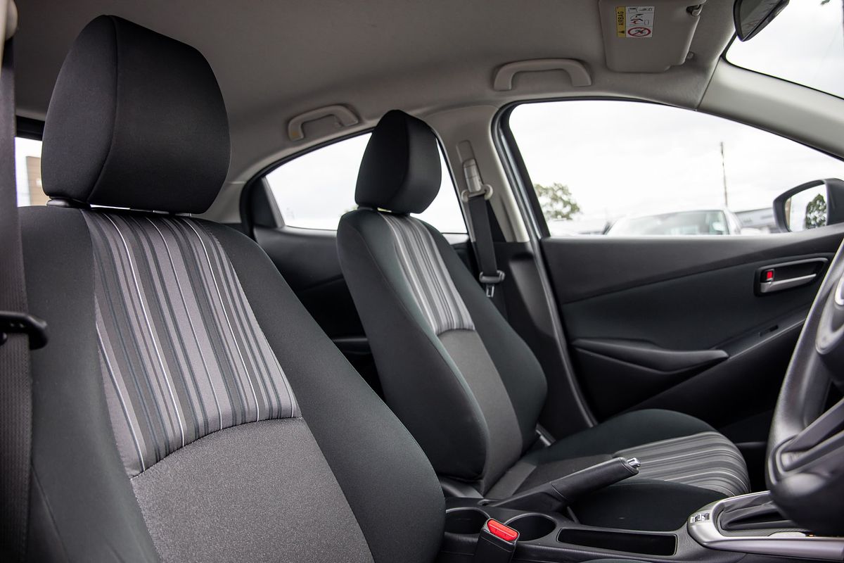 2017 Mazda 2 Neo DJ Series