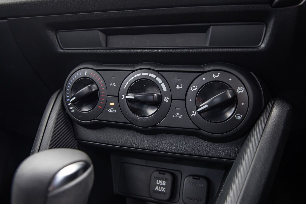2017 Mazda 2 Neo DJ Series