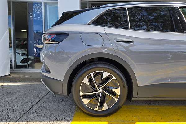 2025 Volkswagen ID. 4 Pro E2