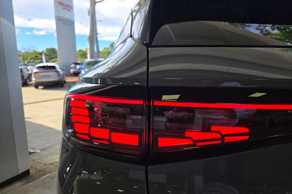 2025 Volkswagen ID. 4 Pro E2