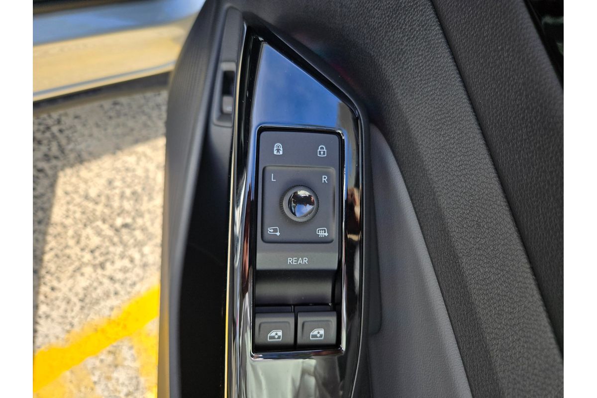 2025 Volkswagen ID. 4 Pro E2