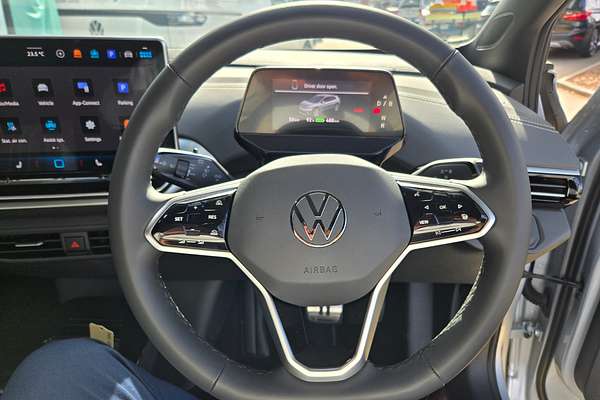 2025 Volkswagen ID. 4 Pro E2