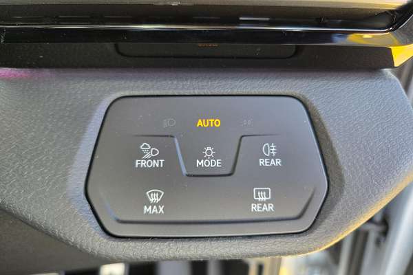 2025 Volkswagen ID. 4 Pro E2