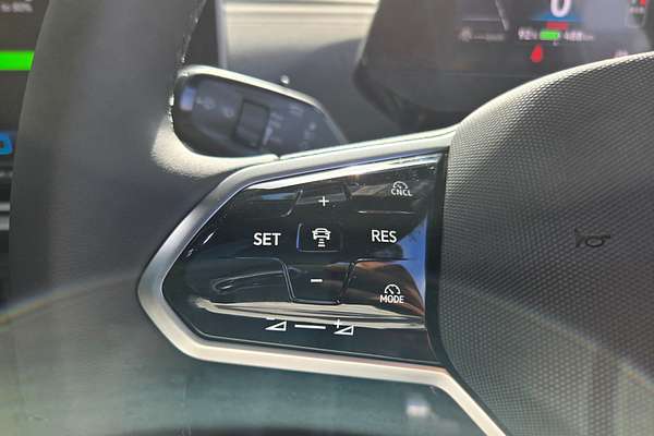 2025 Volkswagen ID. 4 Pro E2