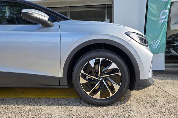 2025 Volkswagen ID. 4 Pro E2