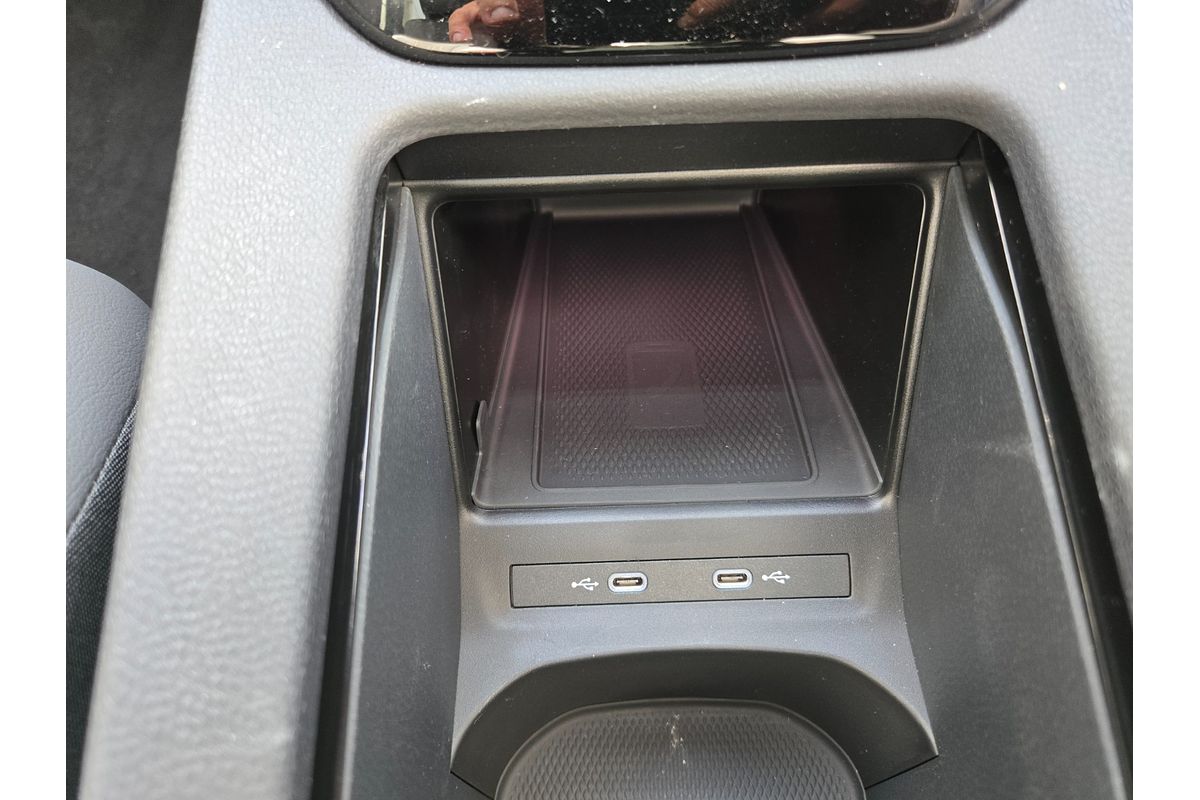 2025 Volkswagen ID. 4 Pro E2