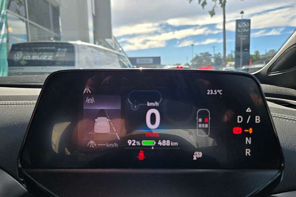 2025 Volkswagen ID. 4 Pro E2