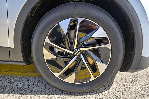 2025 Volkswagen ID. 4 Pro E2