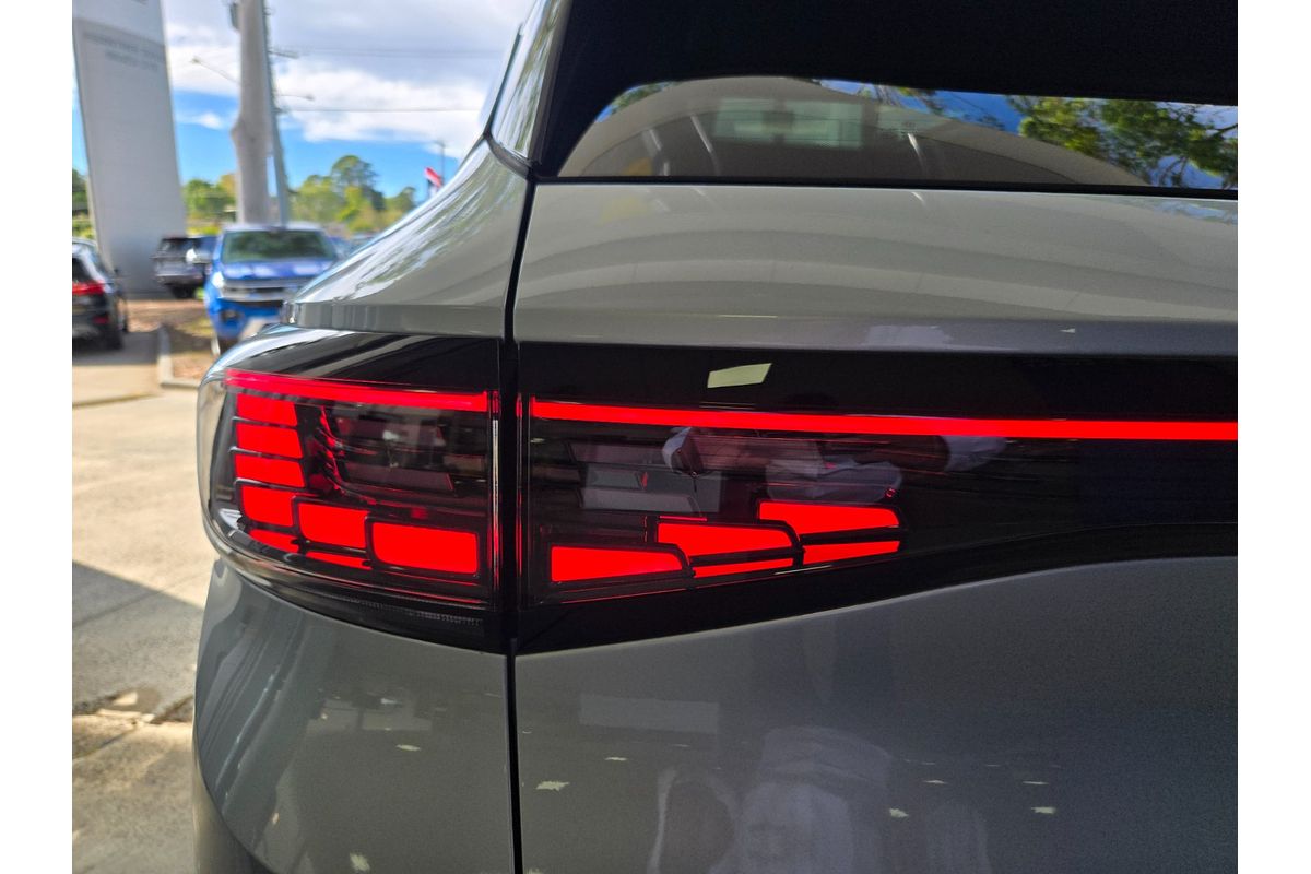 2025 Volkswagen ID. 4 Pro E2