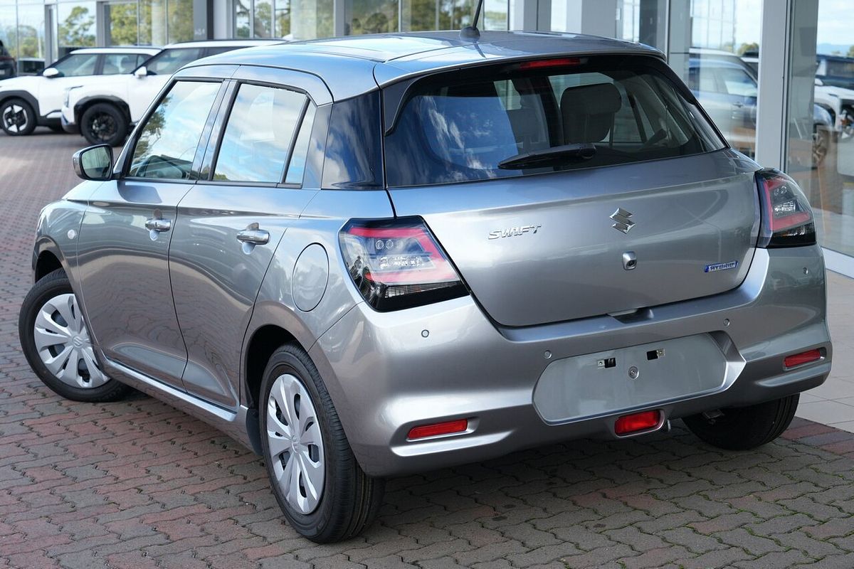 2025 Suzuki Swift Hybrid UZ