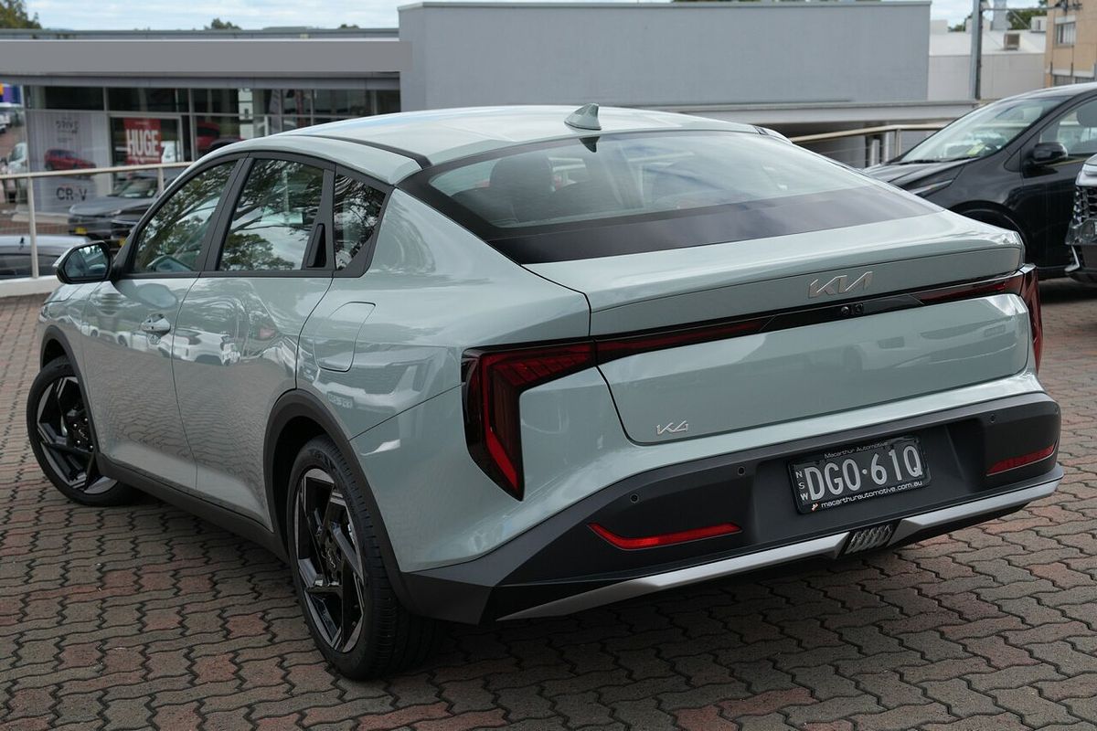 2025 Kia K4 Sport CL4m