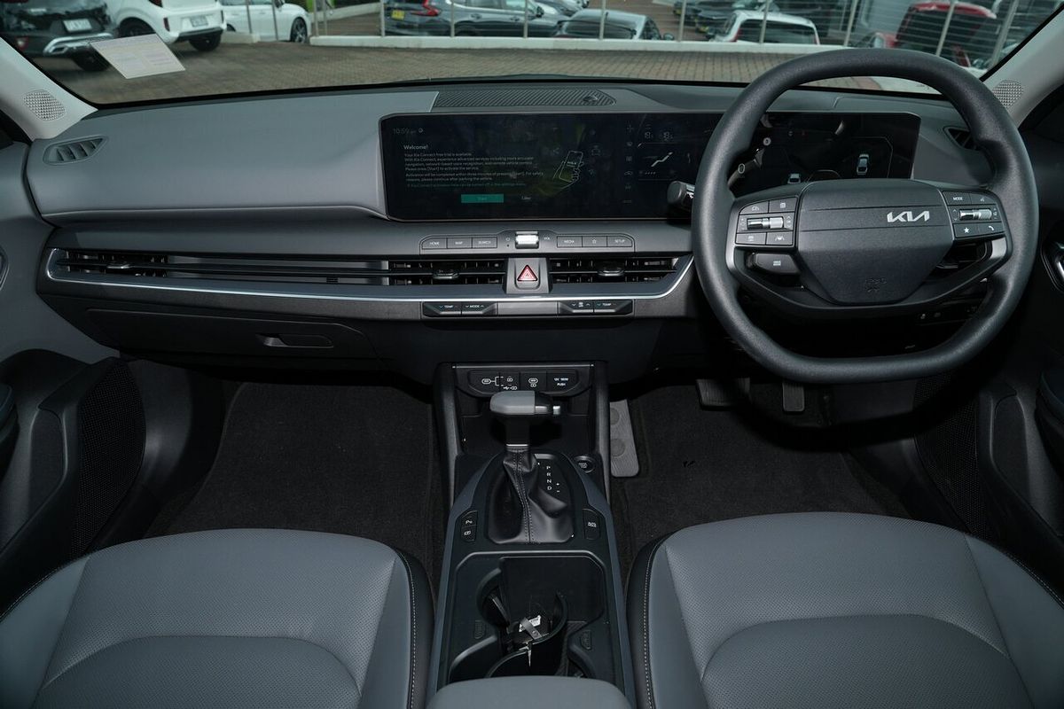 2025 Kia K4 Sport CL4m