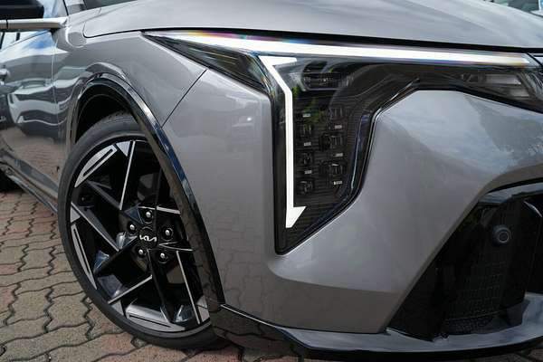 2025 Kia K4 GT-Line CL4m
