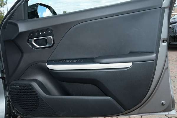2025 Kia K4 GT-Line CL4m