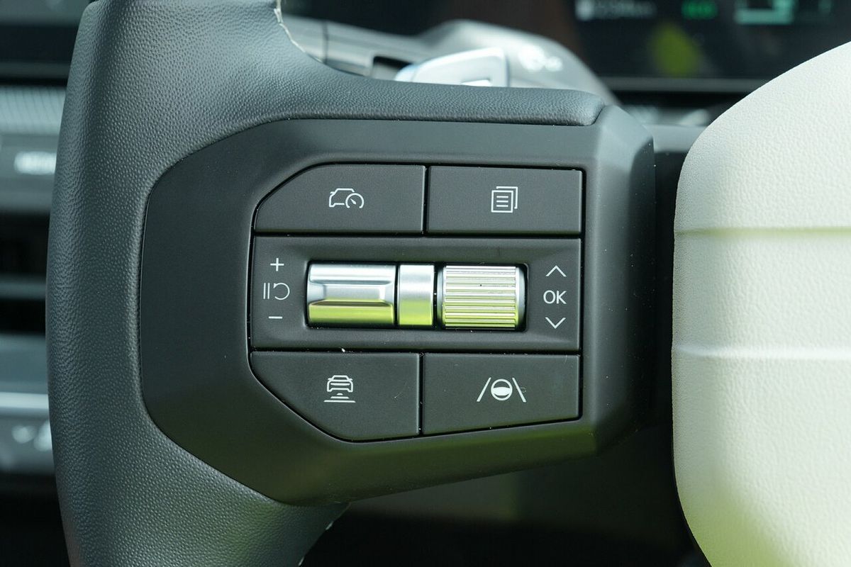 2025 Kia K4 GT-Line CL4m