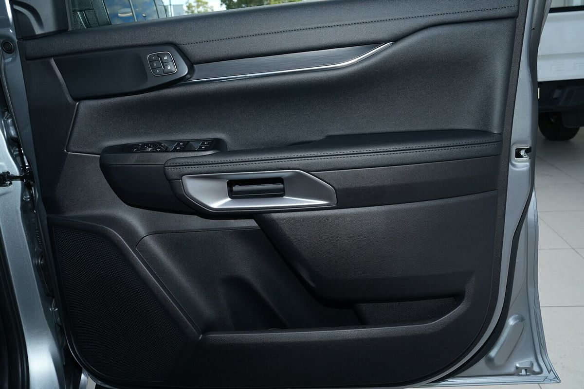 2025 Ford Everest Sport